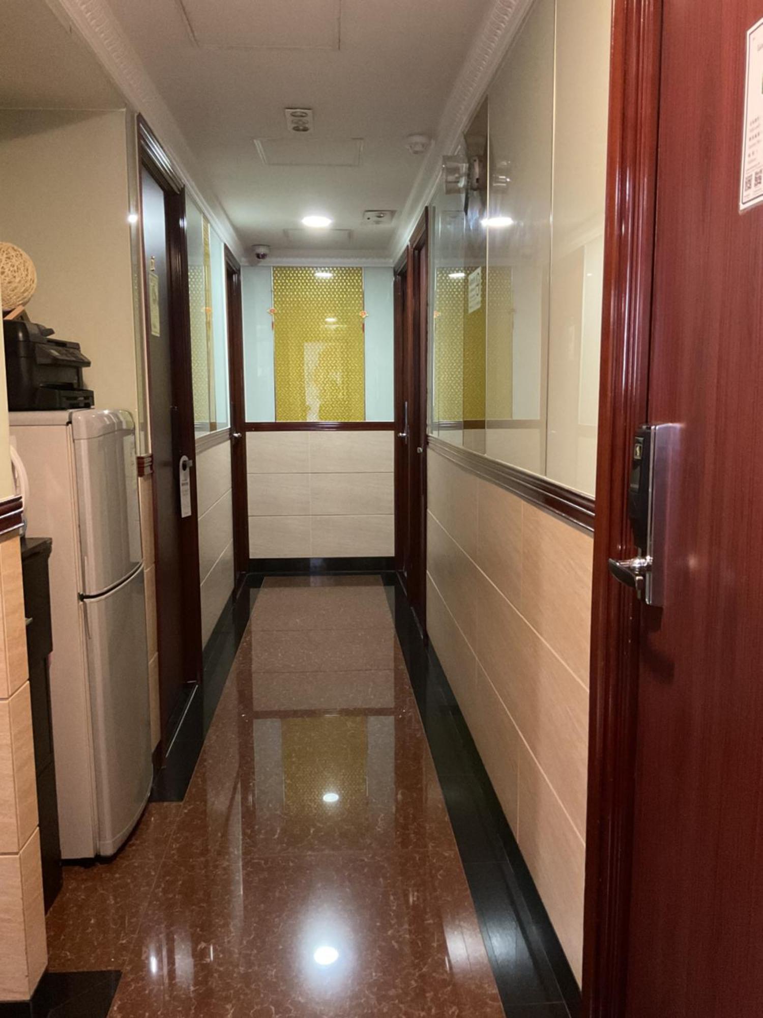 Hang Fung Hostel Hong Kong Bagian luar foto