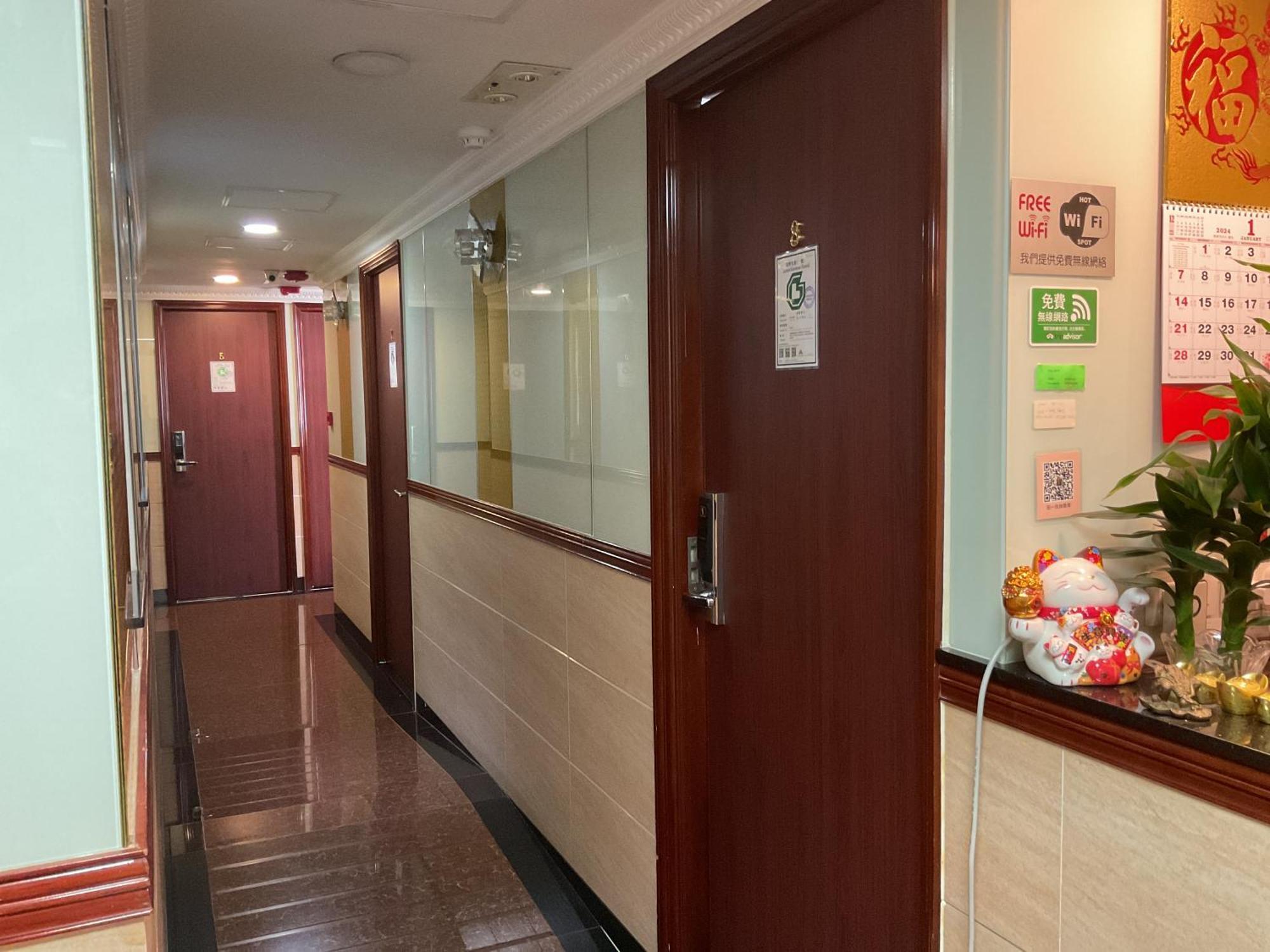 Hang Fung Hostel Hong Kong Bagian luar foto